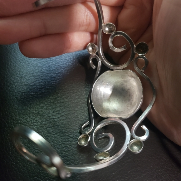 Mexican Vintage Silver Cuff Bracelet Domed Center Scrollwork - Picture 2 of 3